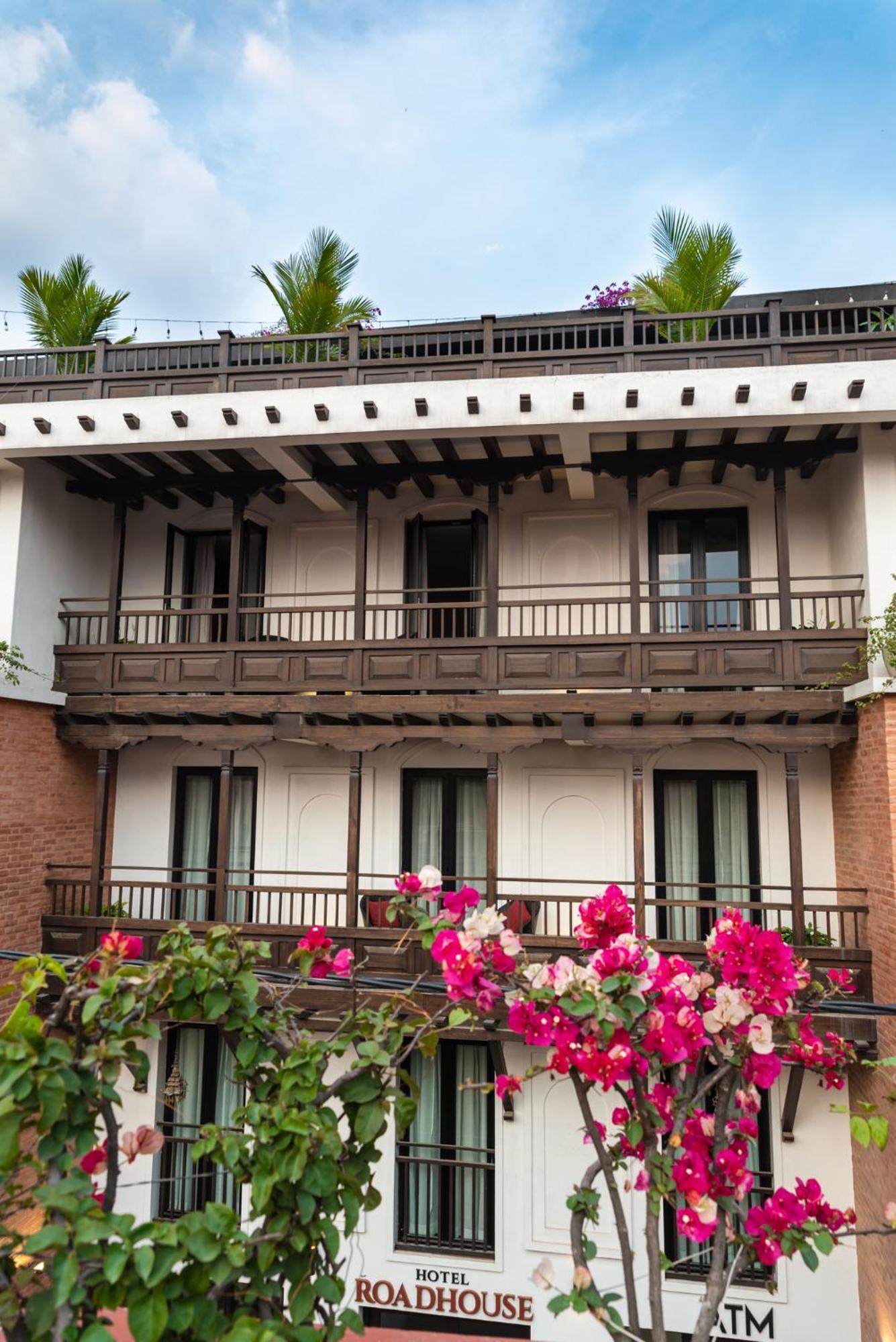 Hotel Roadhouse, Thamel, Kathmandu- Contemporary Boutique Exterior foto