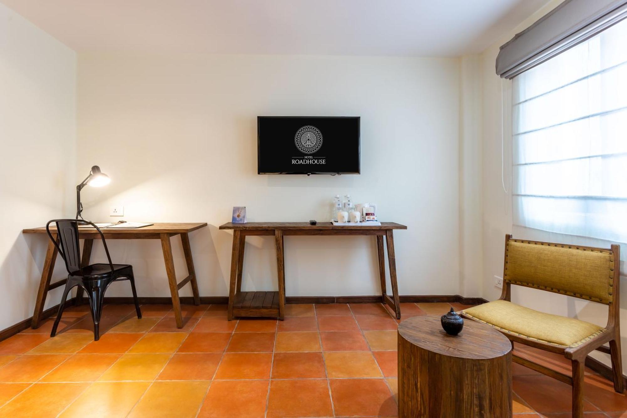 Hotel Roadhouse, Thamel, Kathmandu- Contemporary Boutique Exterior foto